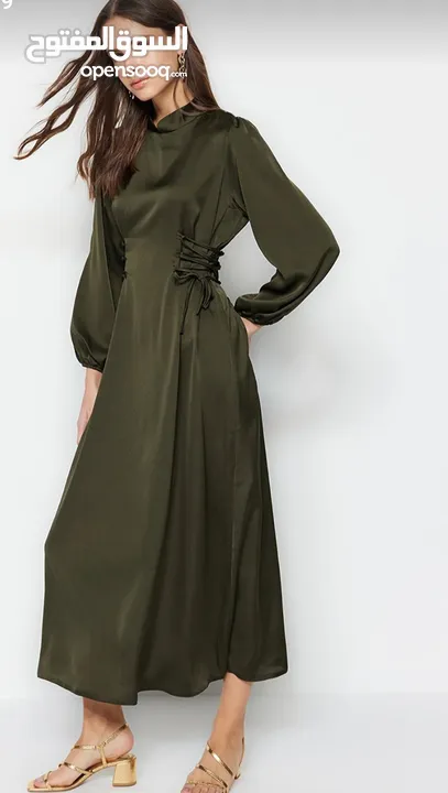 Opulent Olive Green Satin Maxi Dress – A Masterpiece of Elegance, Sophistication, and Grace