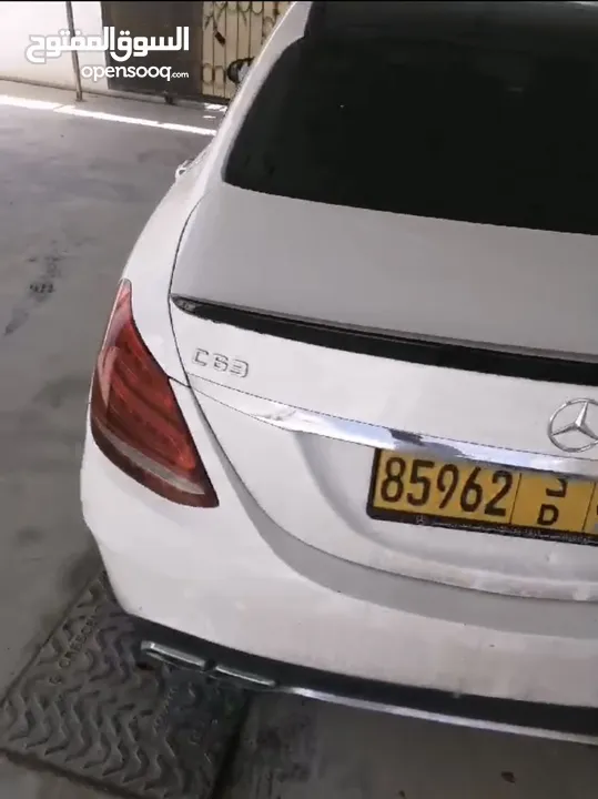 مرسيدس C300 موديل 2015 للبيع بحادث