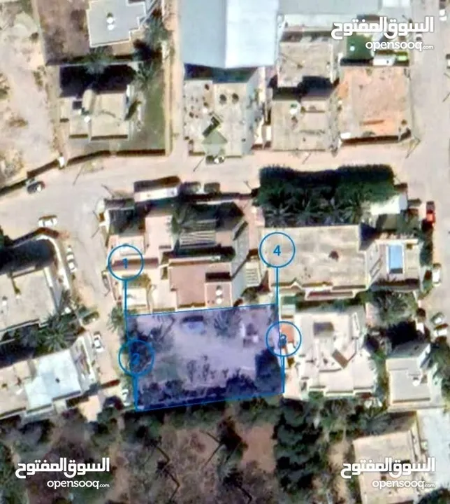 قطعة أرض سكنية في السبعة " خلف المدرار مول " قرب مسجد صهيب .