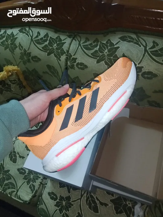 adidas Solarglide 5 Flash Orange Turbo Men'sجديد اصلي بكرتونته بنص سعره مريح جداا