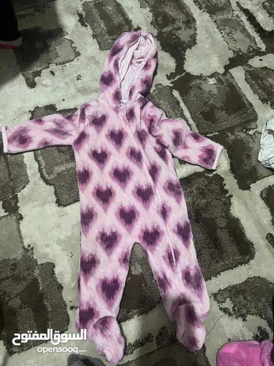 ملابس بيبي