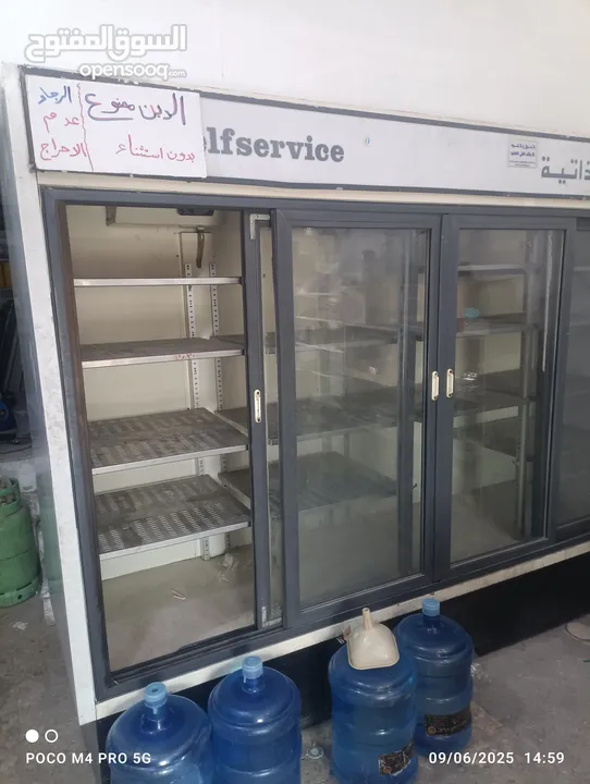 ثلاجه اربع ابواب خدمه ذاتيه للبيع بسعر حرق على الفحص الكامل شغاله 100% تواصل مع صاحب الثلاجه مباشره
