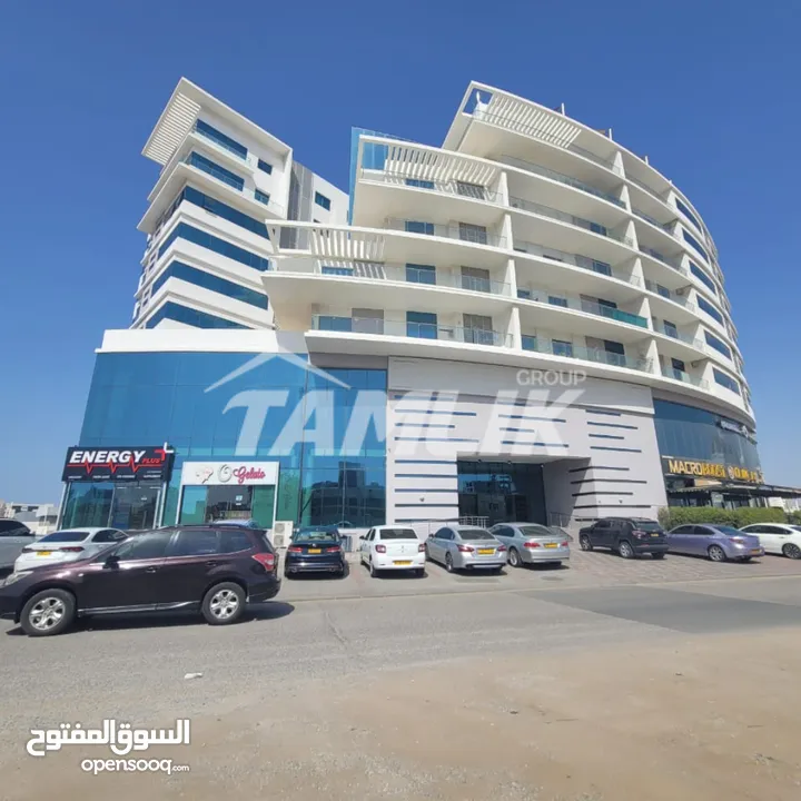 Shop for Rent in Al Khuwair  REF 400GB