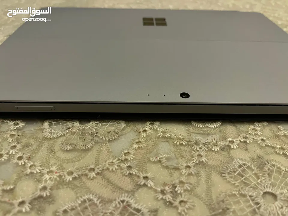 Microsoft Surface Pro (5th Gen)