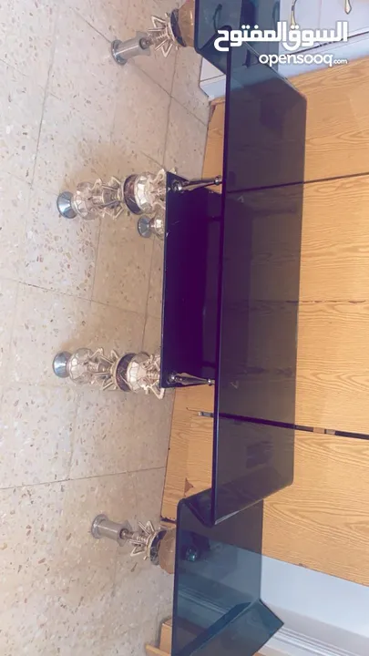 طاوله زجاج