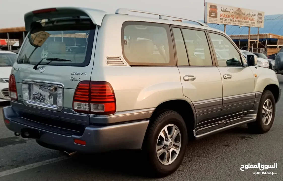 Lexus LX470 V8 4.7L Full Option Model 2005