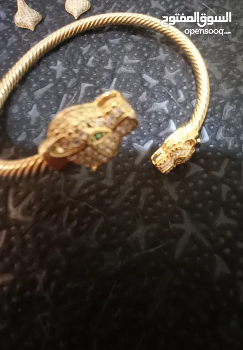 احذية زارا وشارلز اند كيت وغيره جديد ومستعمل
