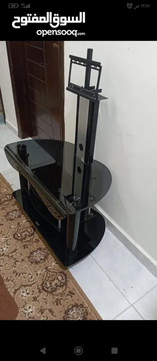 طاولة شاشة زجاجية