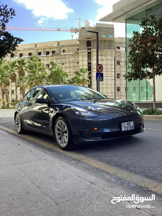 Tesla 3 فحص كامل اتوسكور +B بحاله الوكاله 2022  بسعر مناسب