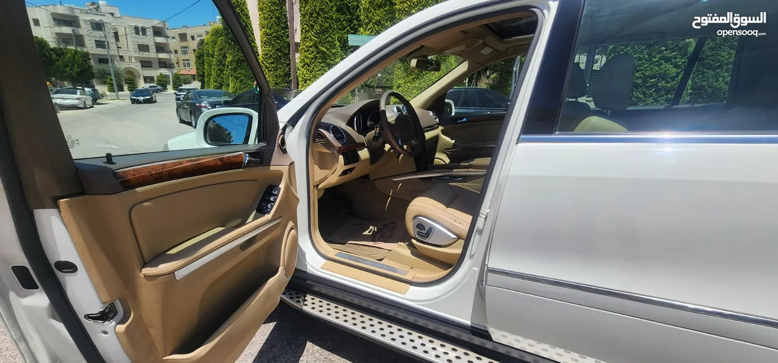 كاش أو اقساط من المالك مرسيدس GL 450 2008 AMG مالك اول من الشركه بحاله الوكاله فحص كامل