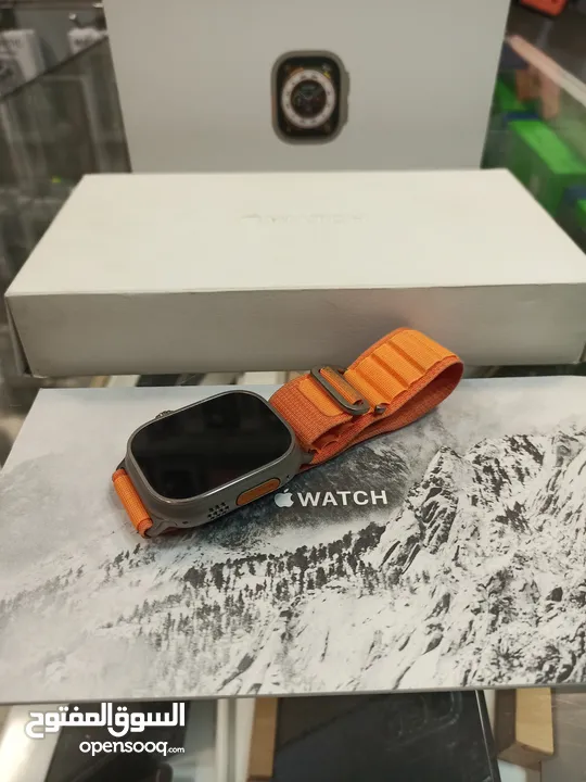 Apple watch Ultra بطاريه 97%  بحالة الوكاااله  كاملة الاغراض