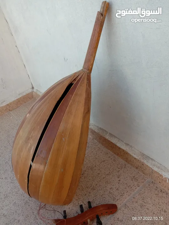 عود بحريني صنع بسنة 1980على حاله منذ عام 2002