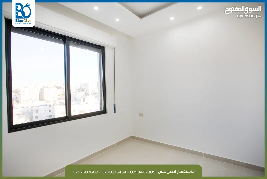 شقه فاخره تشطيب سوبر ديلوكس ثالث مع روف مطله لم تسكن للبيع من المالك في ابو علندا الجديده