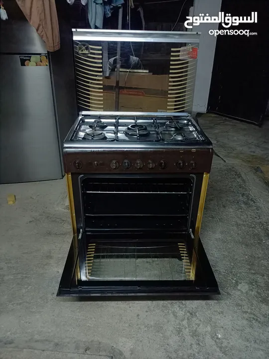 cooking range for sale very good condition and very good working Al Khoud souq