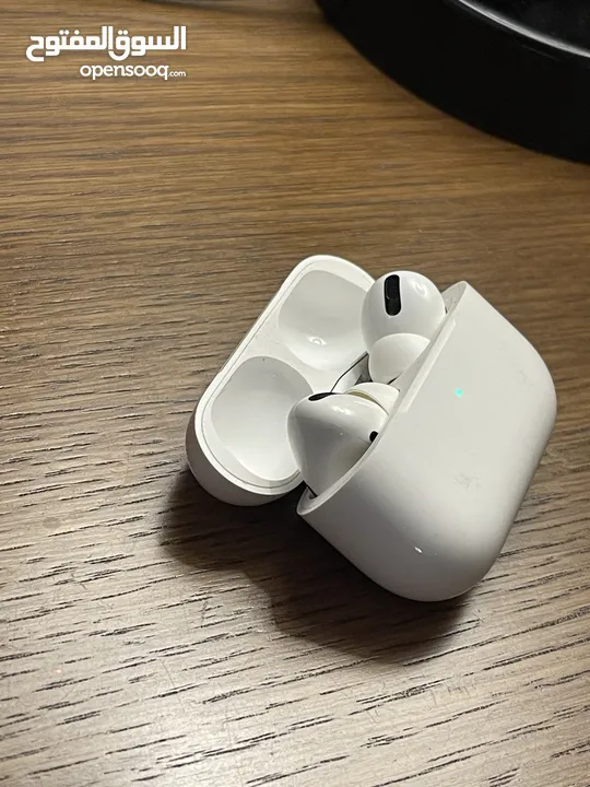سماعة Apple AirPods Pro 3 الاصليه