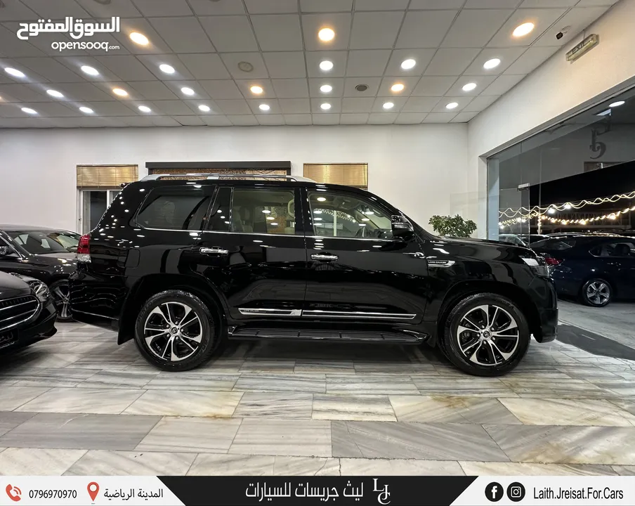 تويوتا لاند كروزر جراند تورينج بحالة الوكالة 2021 Toyota Land Cruiser GXR V8 Grand Touring