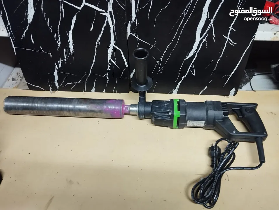 عدد مستعمله أصلي 100%مع ضمان ويوجد توصيل