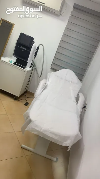 مركز تجميل كامل متكامل