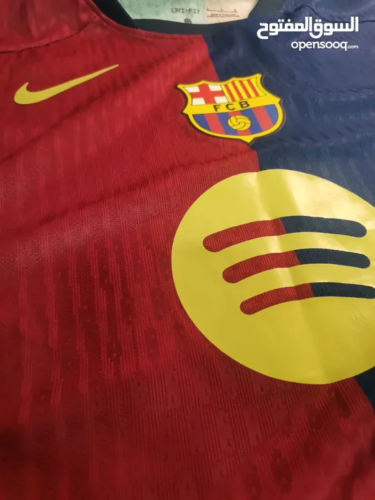 تيشيرت برشلونة نسخة لاعبين  كوبي ون مع شعار دوري الابطال موسم24/25