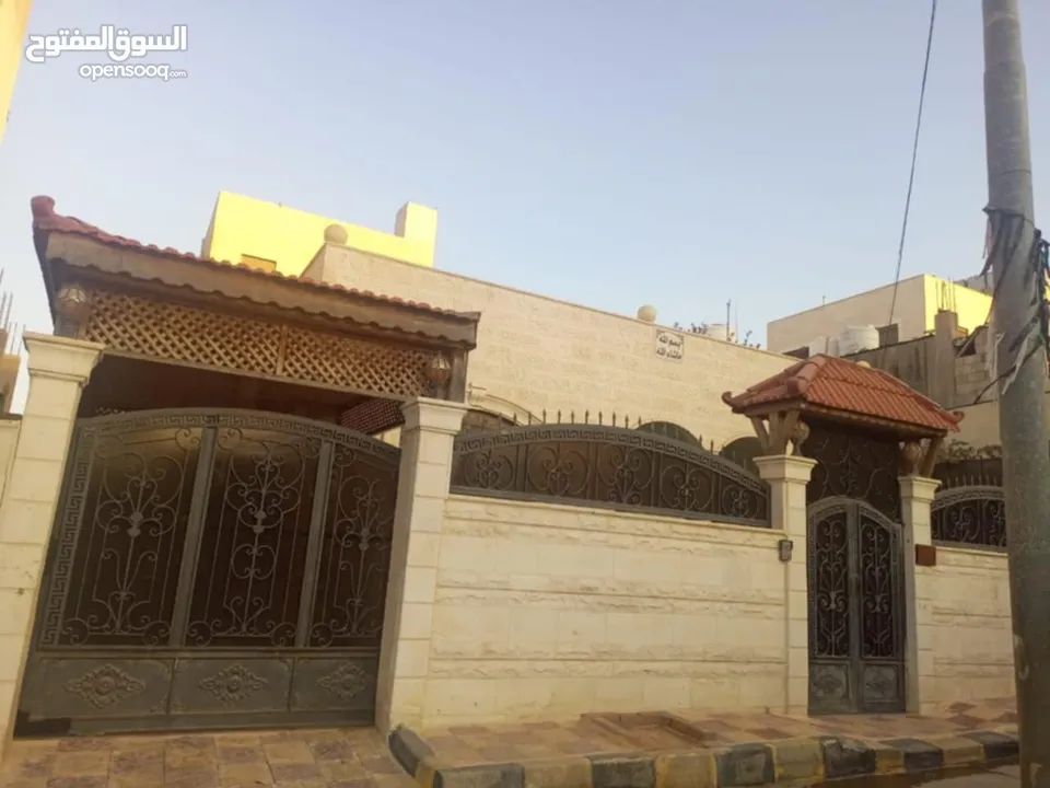 بيت للبيع سحاب ضاحية الاميرة ايمان