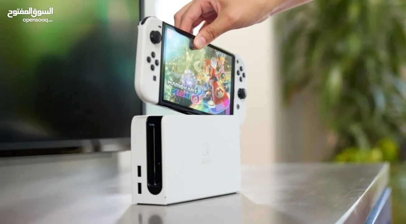 Nintendo Switch Oled Model it is new not fully new, more game is there in console