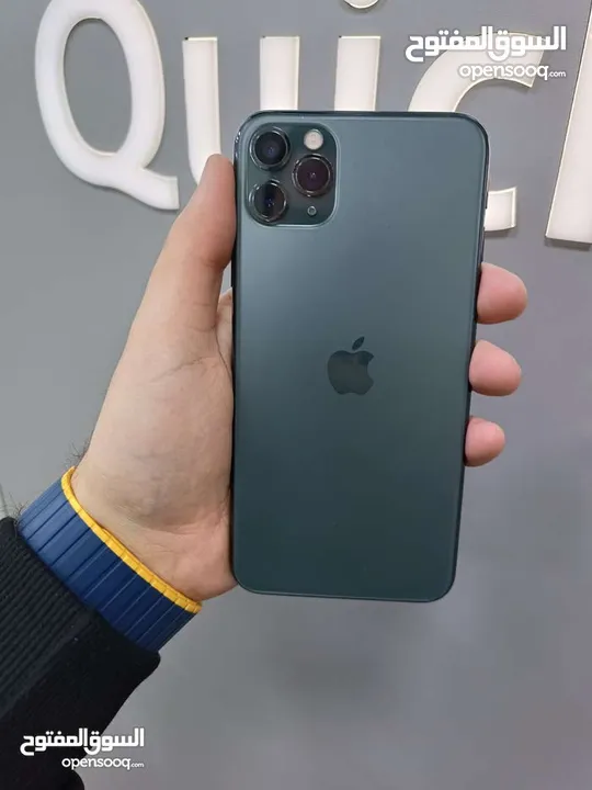 IPHONE 11 PRO MAX ( 256GB ) //// ايفون 11 برو ماكس ذاكرة 256 مستعمل وكاله