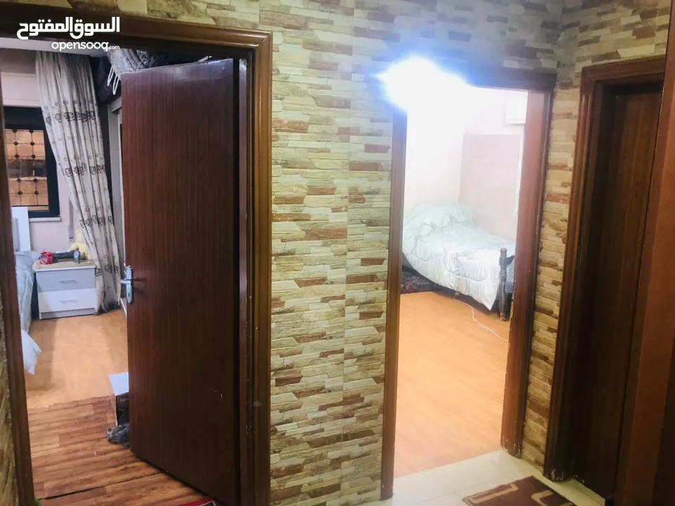 من المالك مباشرة --- شقة طابقية (أرضي) للبيع في عمان / ضاحية الأمير حسن/ شارع محمد الشاطبي / قرب مسج