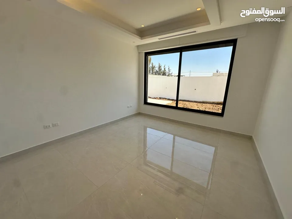 شقة غير مفروشة للايجار الظهير  ( Property 38406 ) سنوي فقط