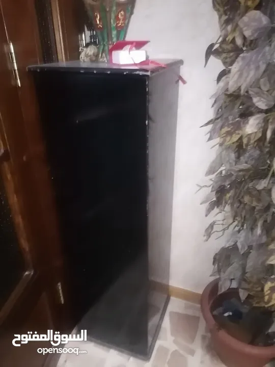 كرة موقعة و بطاقات بوكيمون