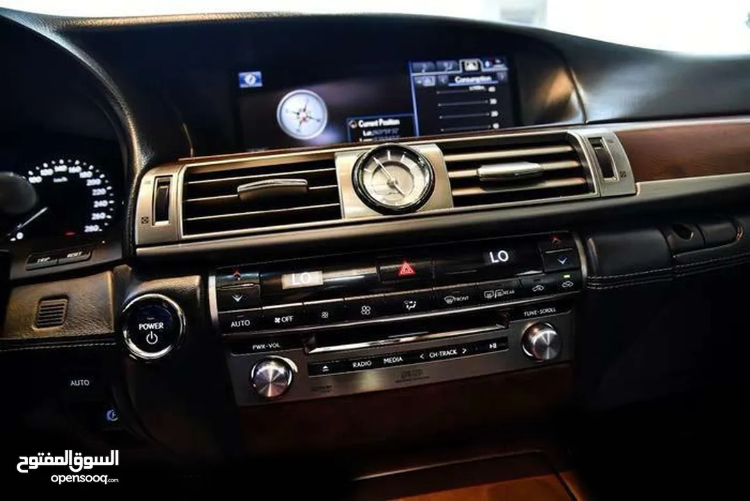 لكزس LS600 HL 2014 وارد وكاله