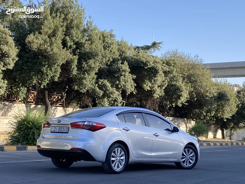 Kia k3 موديل 2013