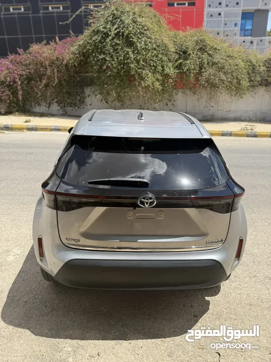 تويوتا يارس كروس 2023 للبيع