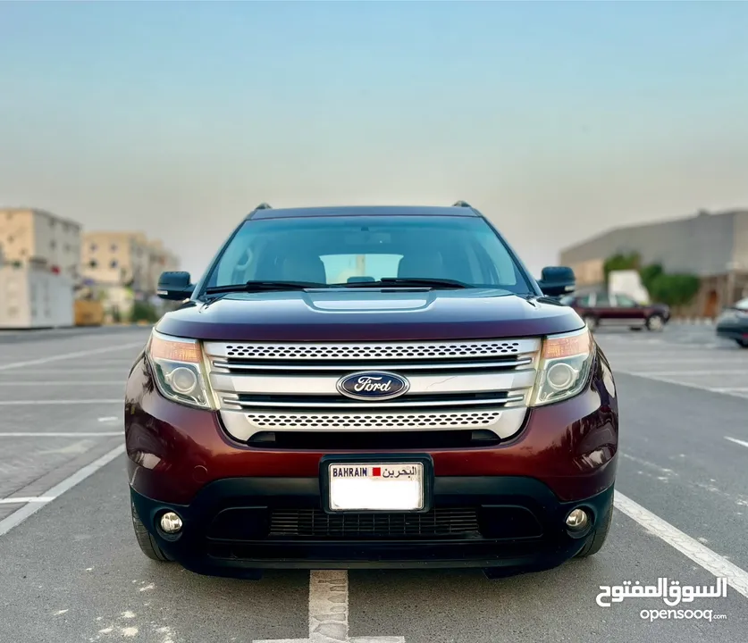 Ford Explorer 2015 XLT excellent condition