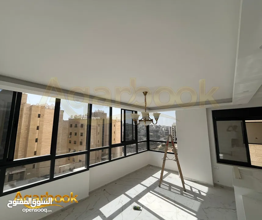 شقة غير مفروشة للايجار بمنطقة عين مصباح