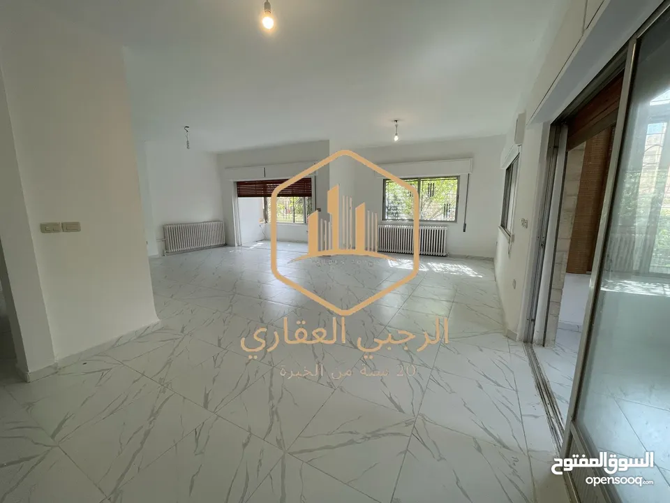 شقة / للايجار / ارضية / 3نوم / الصويفية