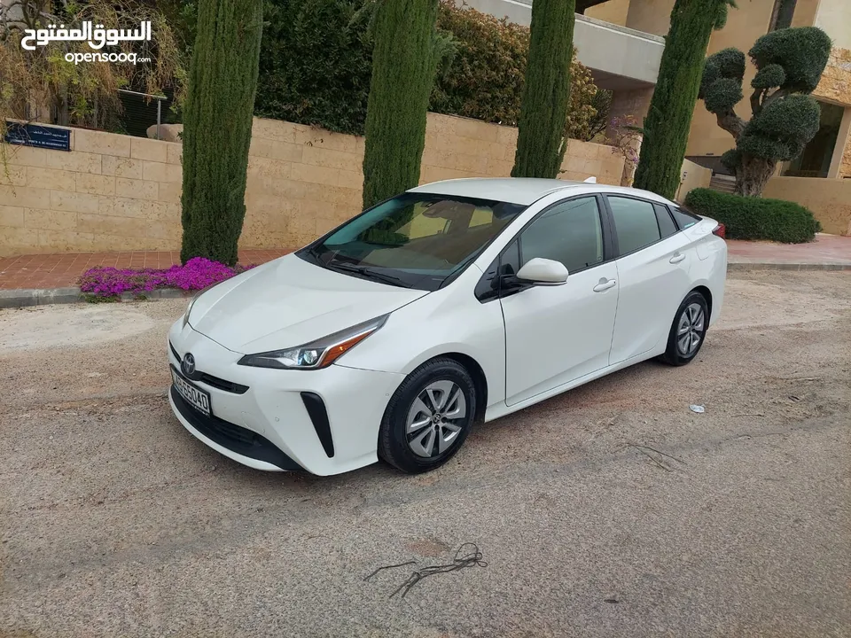 تيوتا بريوس 2019