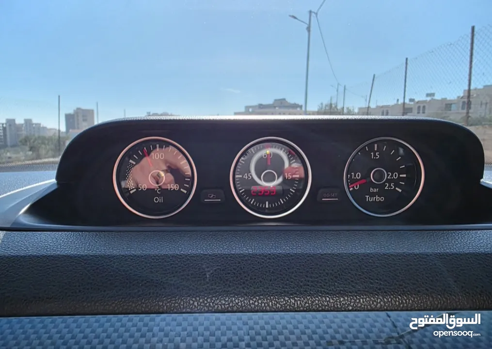 فولكس بيتل مميزة GTi اصلية عداد 56 بانوراما فل مسكرر مميزة بالكراتين