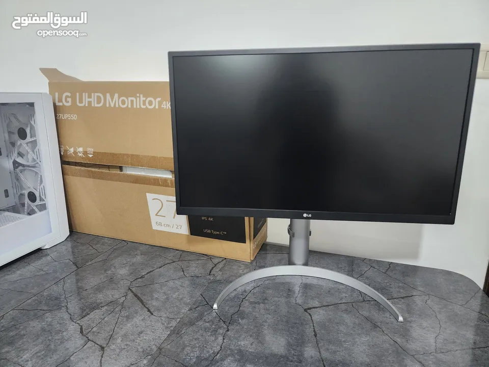 شاشه lg غير مستخدمه مفتوحه من الكرتون فقط