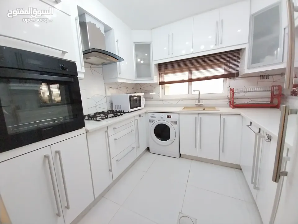 شقة مفروشة للإيجار 100م2 ( Property 18969 )-175107121