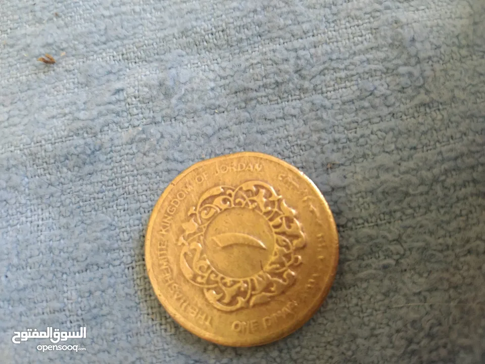 عمليه معدنيه قديمه دينار الأردني بحسن حال