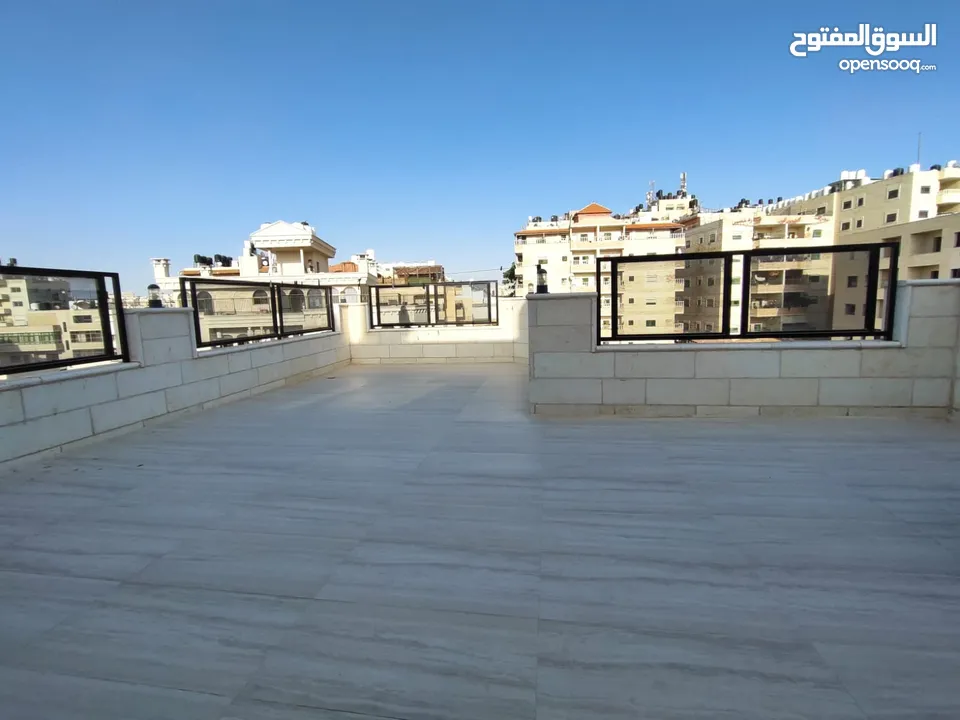 روف للبيع في بيتونيا جاهز للسكن