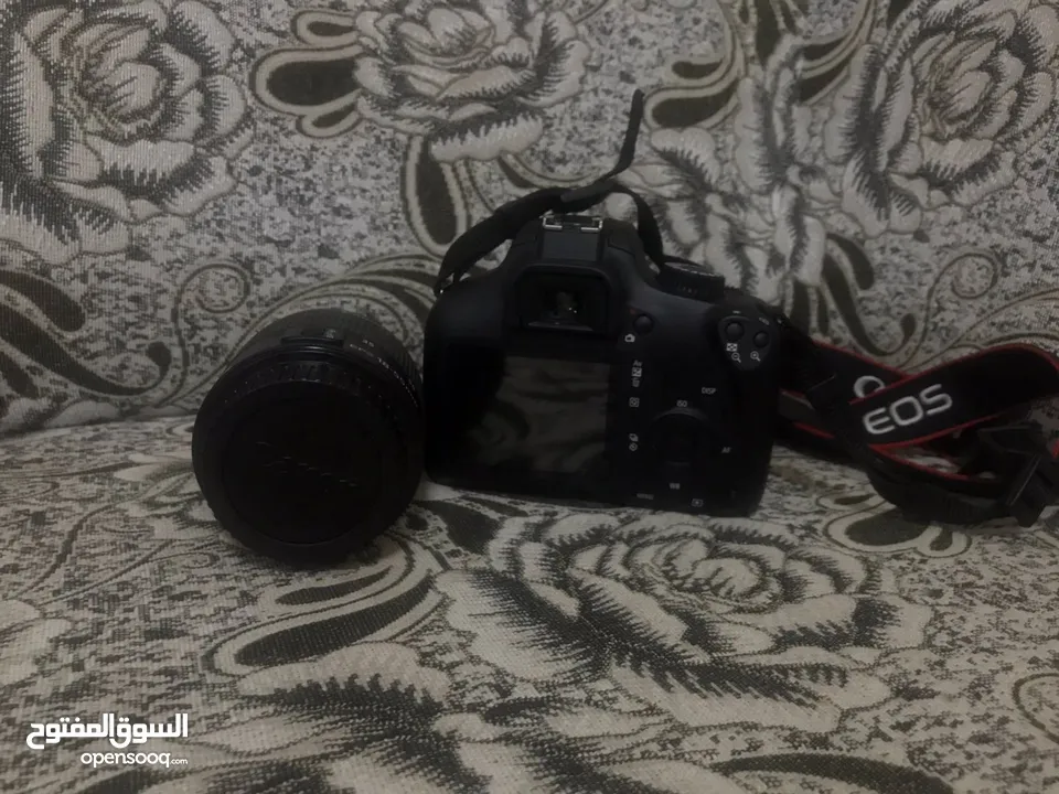 كاميرا كانون (4000D) للبيع قابل للتفاوض فرصه لا تتعوض