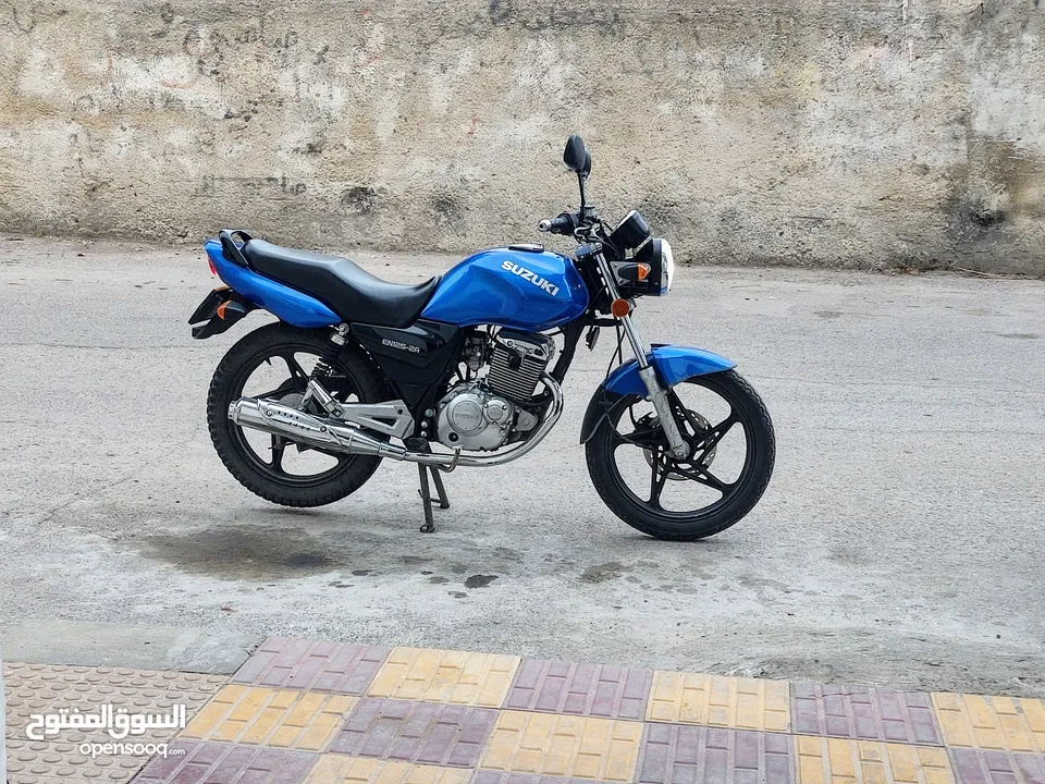 suzuki en 125 2A سوزوكي EN 125  للبيع