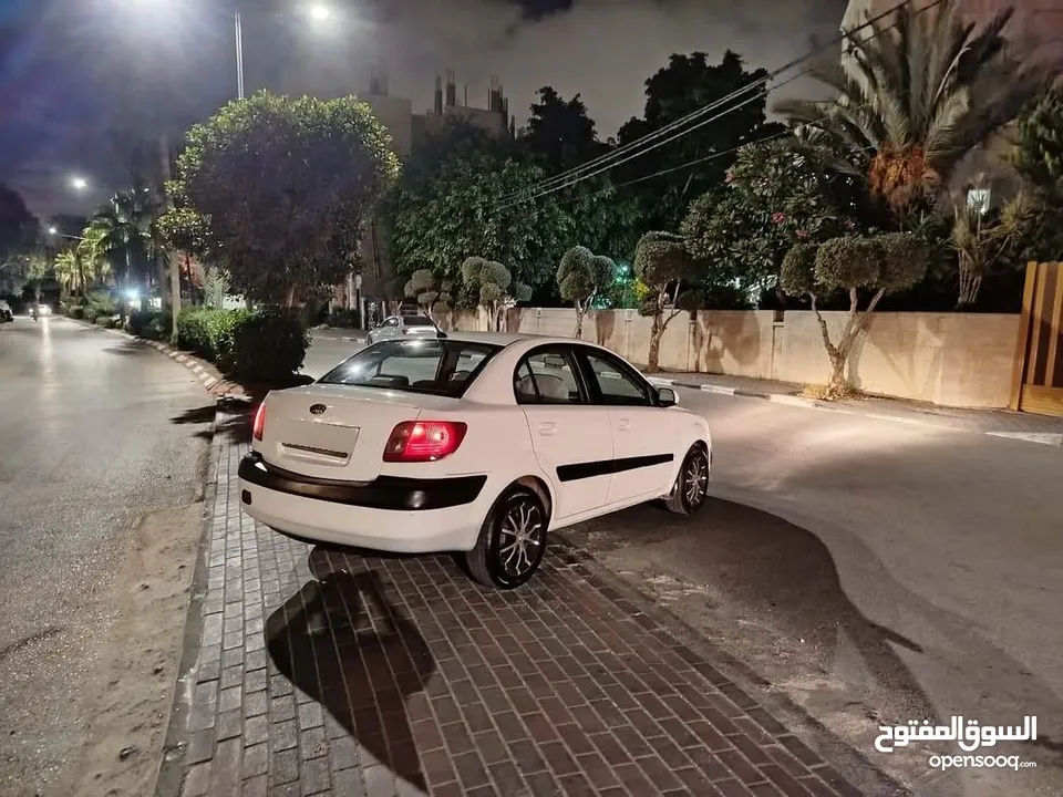 كيا ريو 2009 السياره بالصلاه عالنبي مشدشده دهان جديد بدها افرهول او راس او ماطور فحص نخب كراتين