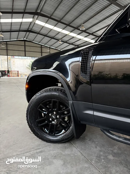 Land Rover Defender 110 2023 فحص كامل 7 جيد