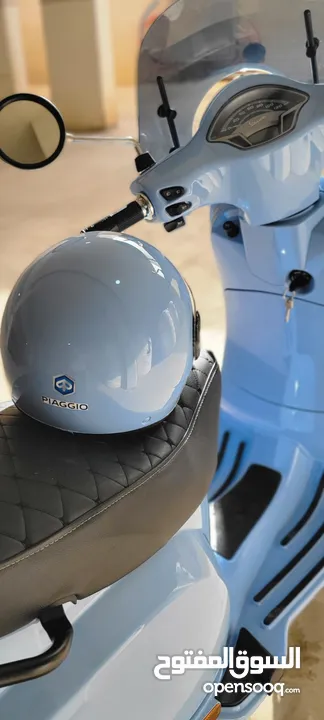 فيسبا لون مميز  2025 Vespa Vxl 150