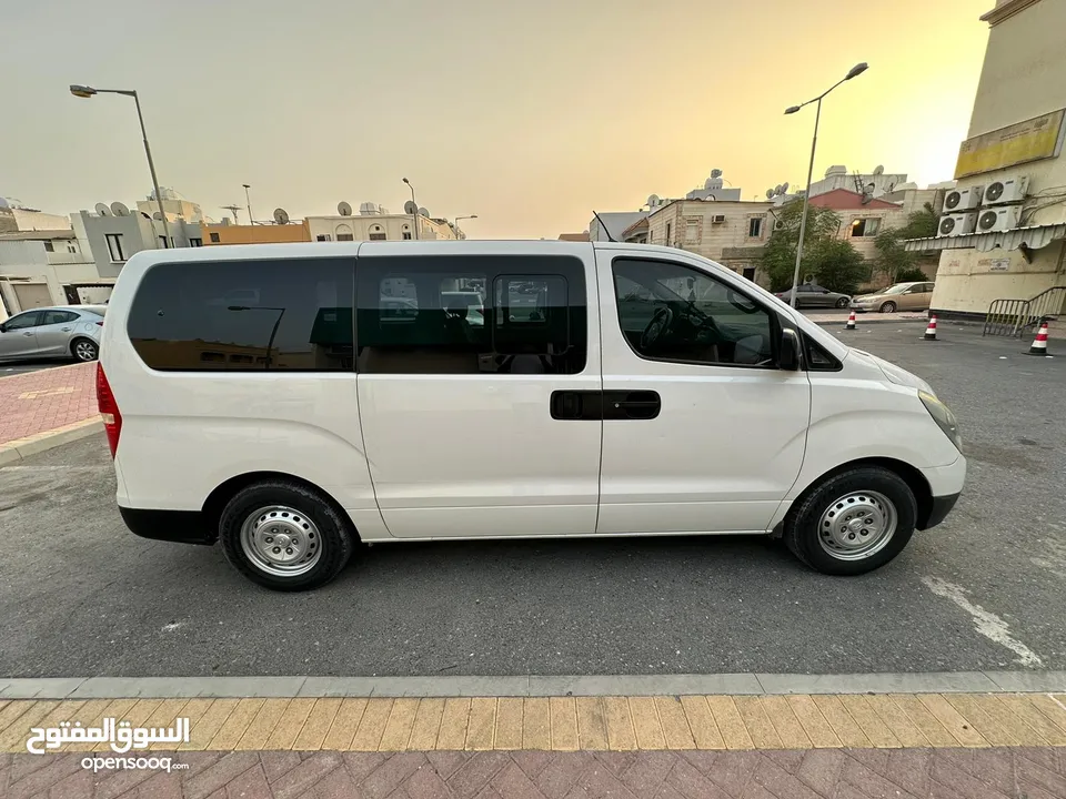 H1- Hyundai Mini Van White Color in good condition
