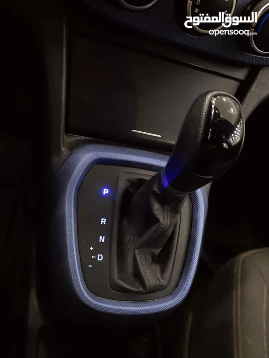 هيونداي i10 محرك 1250 - 4 سلندر للبيع