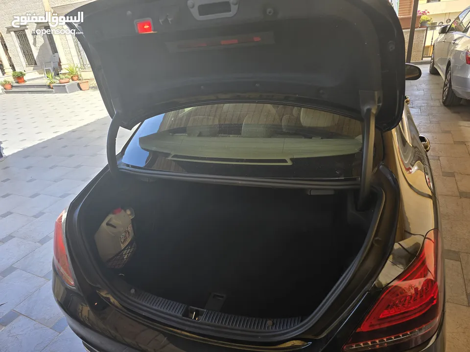 Mercedes-Benz C-Class 200 2019    Exclusive 4MATIC 54000KM
