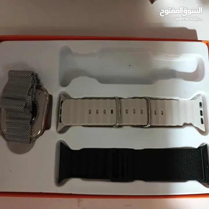 ساعة تتش مع كلبسات الهم معاها شاحن